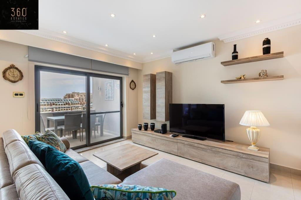 One Of A Kind, Seafront Property In St Georges Bay By 360 Estates Saint Julian's Eksteriør bilde